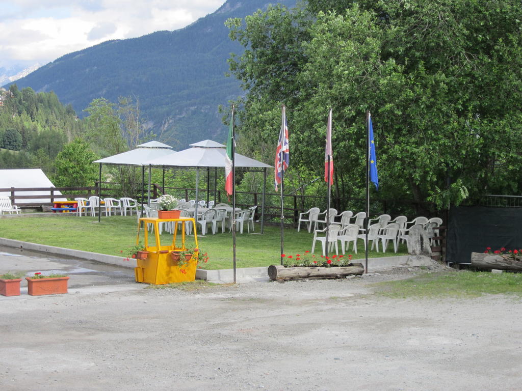 Hotel De La Telecabine กูร์มาเยอร์ ภายนอก รูปภาพ